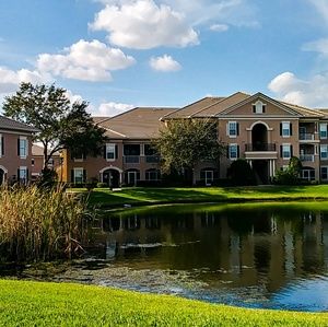 Meet your Posher, Luis